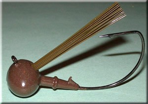 45&deg; Football Jighead with 38109 hook